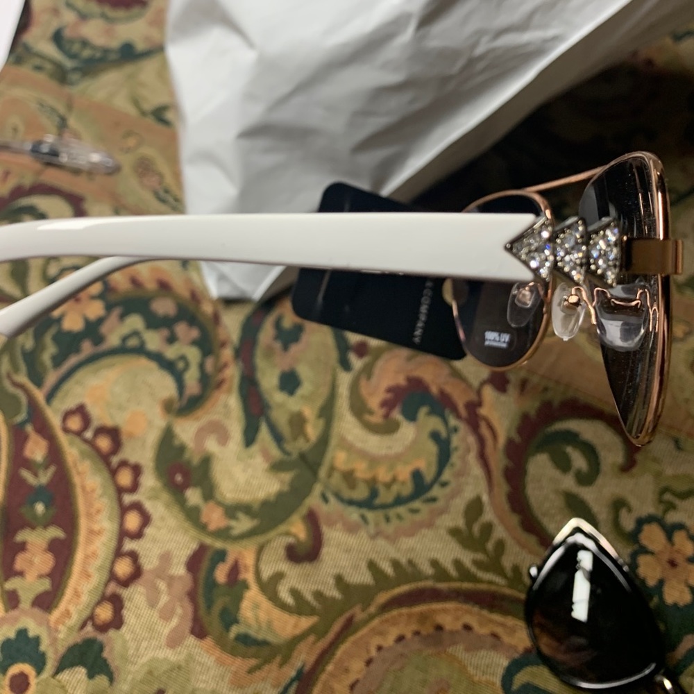 New York And Company SunGlass